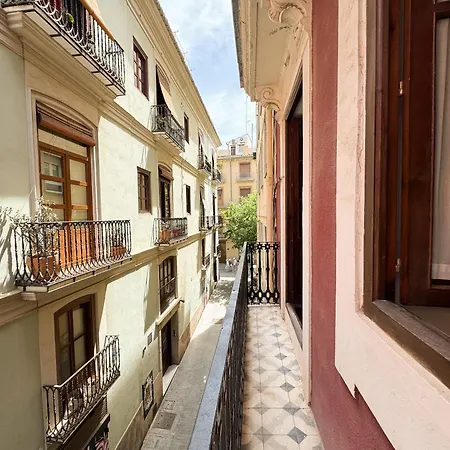 Con Encanto Historico * Valensiya