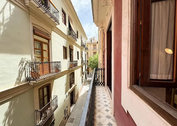 Con Encanto Historico * فالنسيا